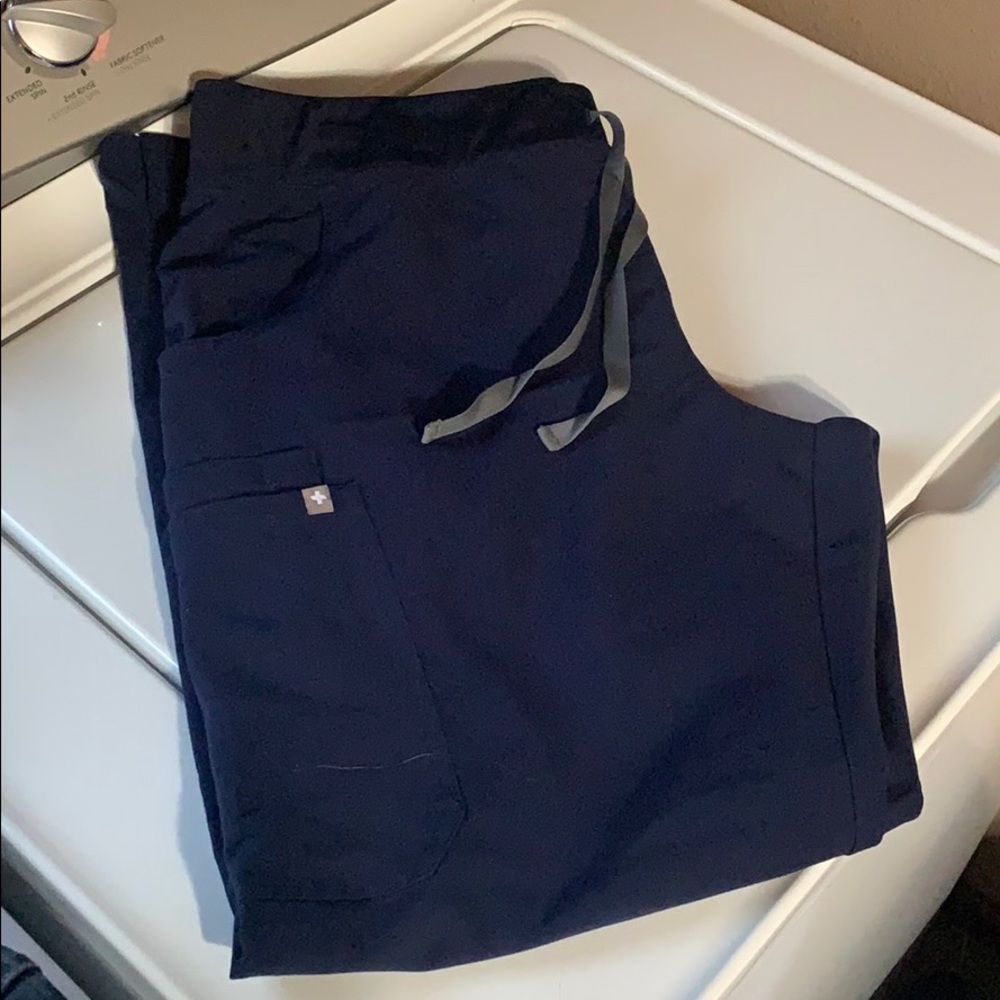 FIGS Kade scrub pant